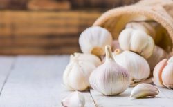 Chữa yếu sinh lý nam bằng tỏi là mẹo tại nhà hữu hiệu không cần dùng thuốc