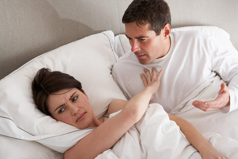 Chị em không có ham muốn, không nghĩ đến tình dục là biểu hiện điển hình