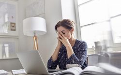 Tình trạng mất ham muốn, khoái cảm khi quan hệ khiến nhiều chị em mệt mỏi