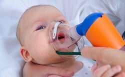 Trẻ bị viêm phế quản có thể gặp nhiều biến chứng nghiêm trọng